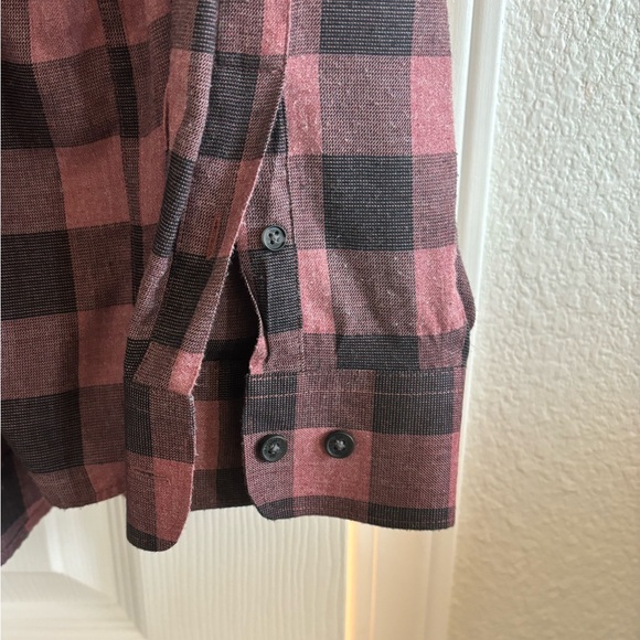 Travis Mathew Gingham Check button up - Picture 4 of 5
